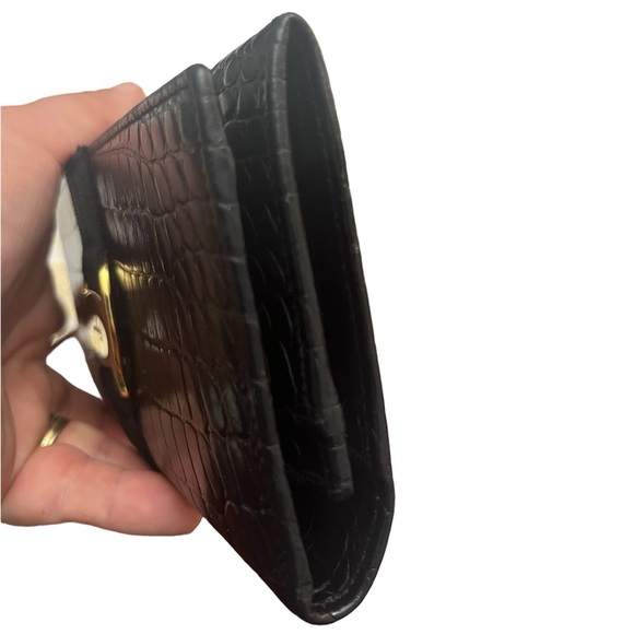 SALVATORE FERRAGAMO PURSE VARA EMBOSSING LEATHER BLACK WOMEN - Picture 6 of 12